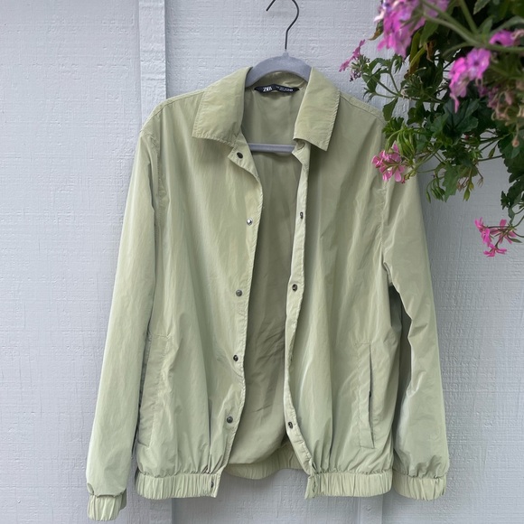 Zara Green Bomber Jacket - Picture 1 of 4